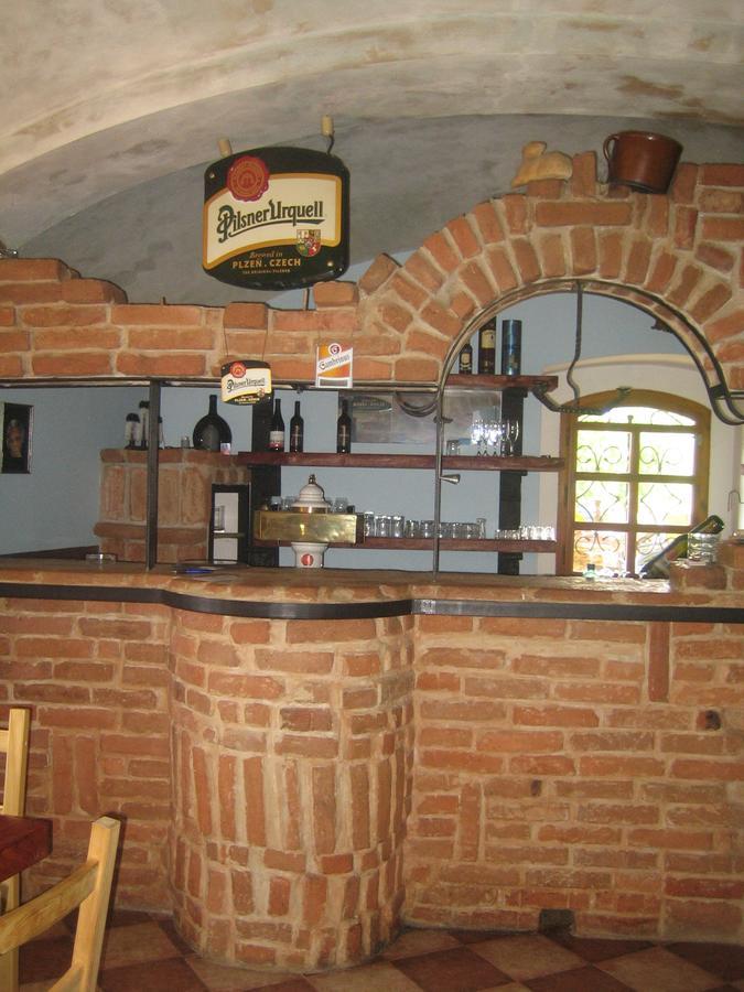 Penzion Patak Kamyk nad Vltavou Екстер'єр фото